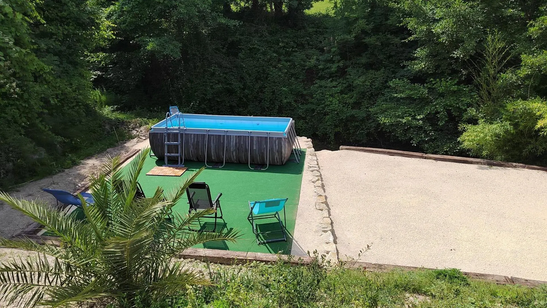 Gite Le Jardin De Pierrot 14Per 26400 Montclar Sur Gervanne France