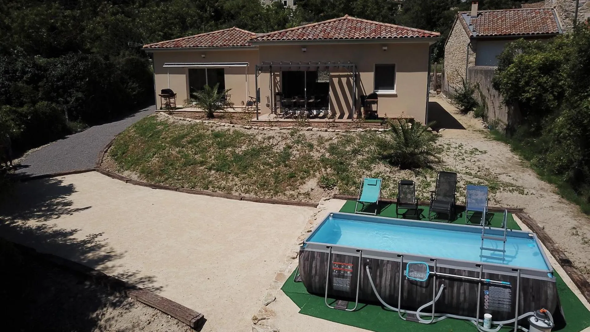 Gite Le Jardin De Pierrot 14Per 26400 Montclar Sur Gervanne