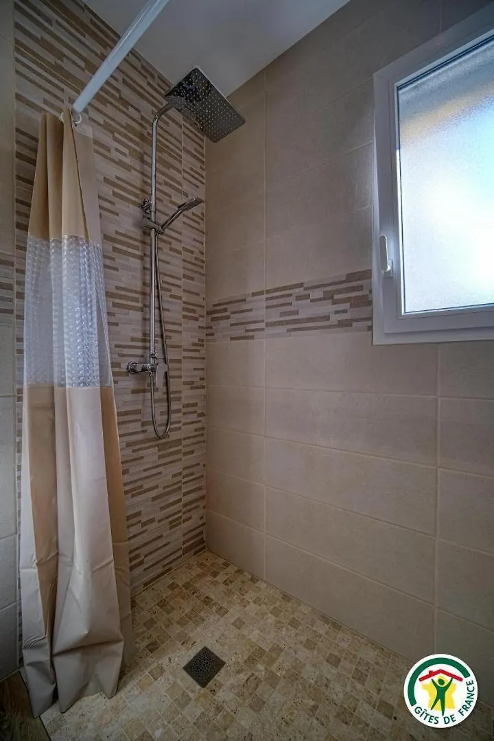 Gite Le Jardin De Pierrot 14Per 26400 Montclar Sur Gervanne 0*, Montclar-sur-Gervanne