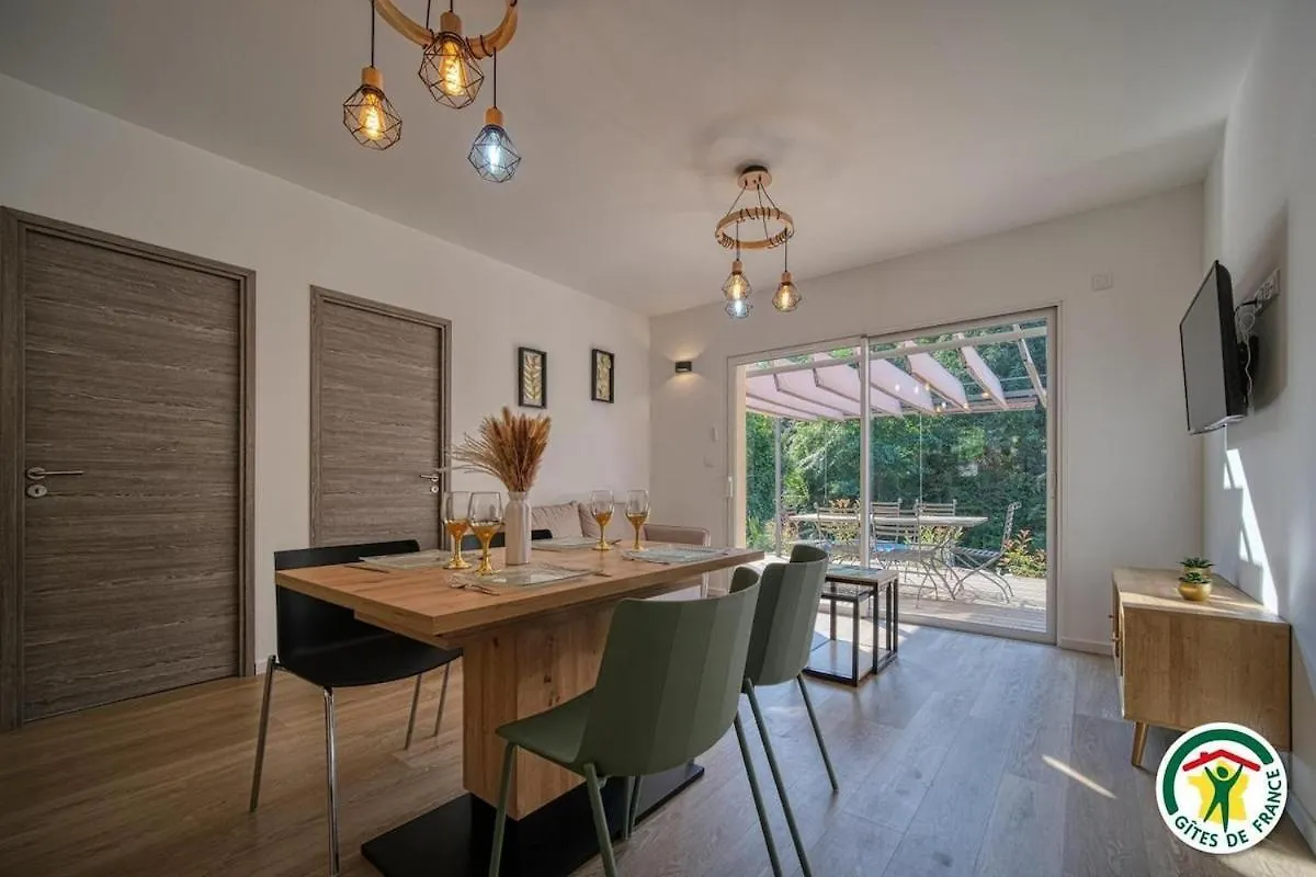 Gite Le Jardin De Pierrot 14Per 26400 Montclar Sur Gervanne France